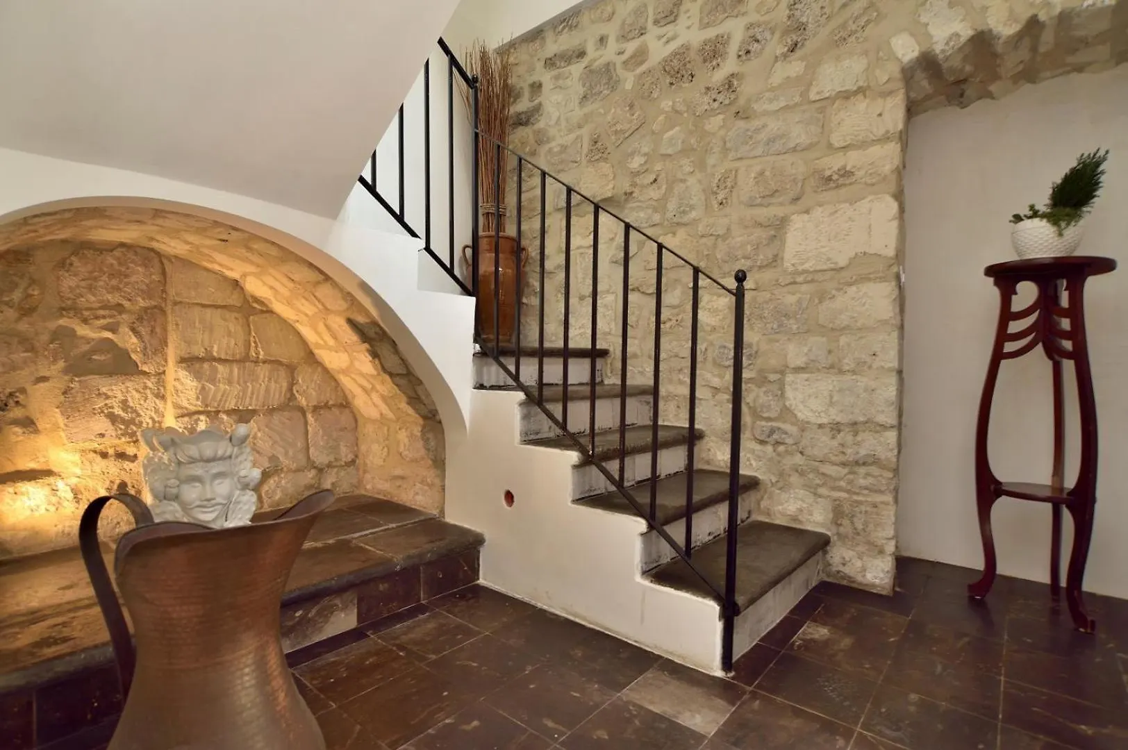 Domus Sbircio Modica Apartment