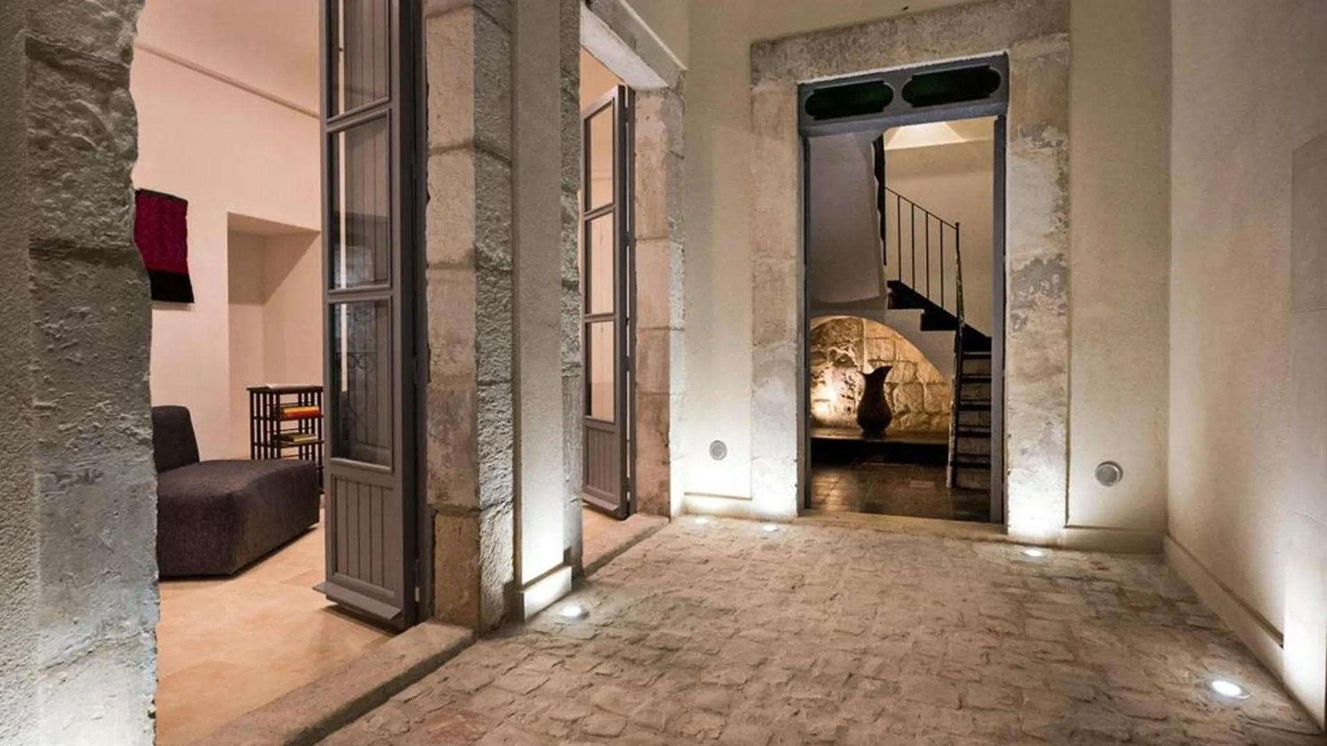 Domus Sbircio Modica Apartment