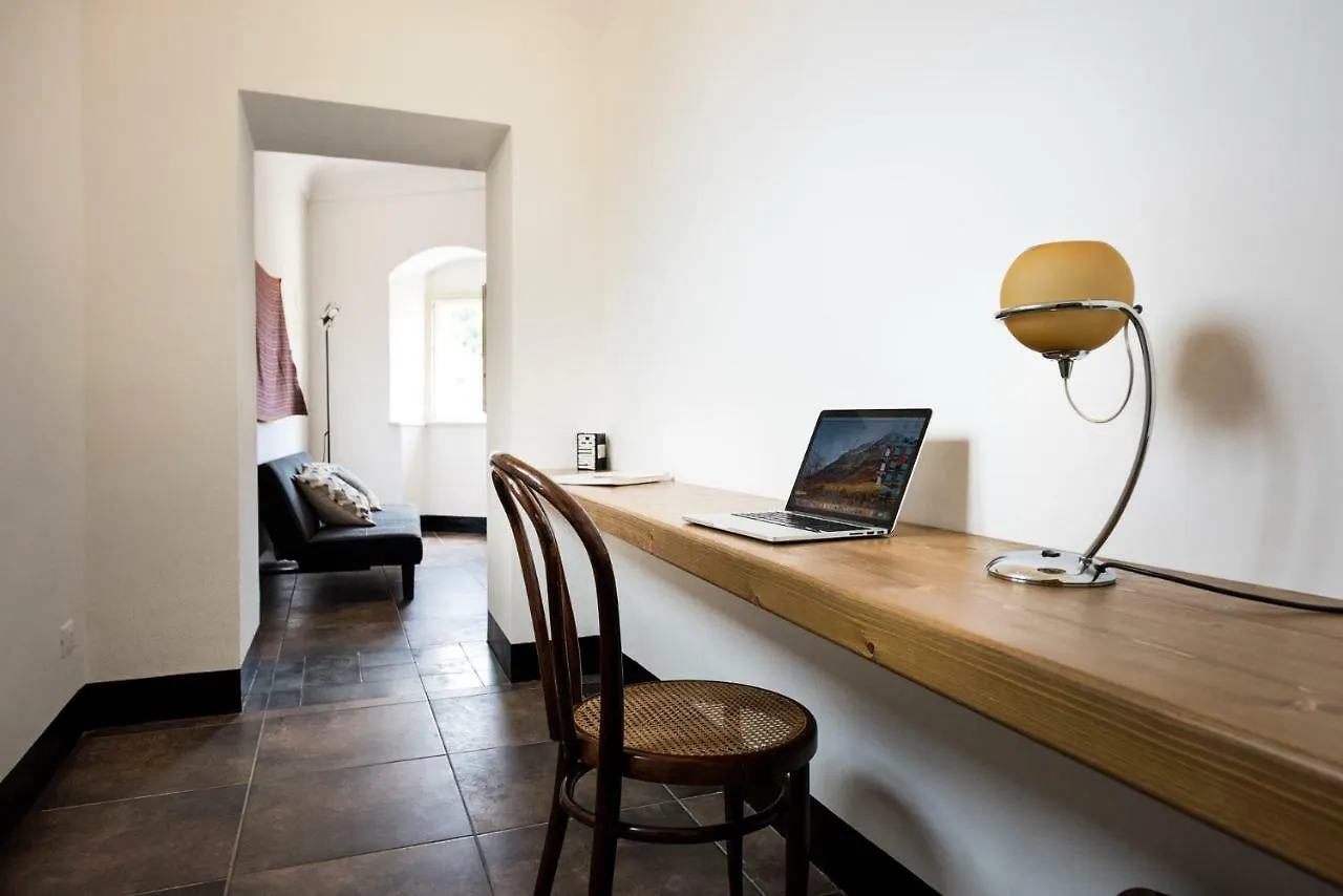 Domus Sbircio Modica Apartment